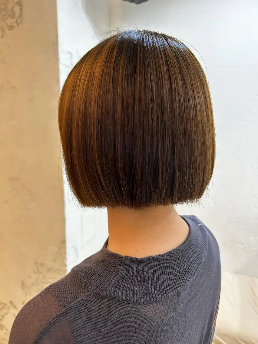 ショート パーマ ヘアアレンジ マツエク・マツパ アイブロウ 酸性ストレート ストレートパーマ 縮毛矯正 トリートメント 透明感カラー🫧ヘア セット🫧松本菜月の眉毛・アイブロウイメージ