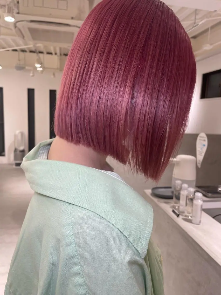 ショート カラー バレイヤージュ ベージュカラー ブリーチ ケアブリーチ ダブルカラー okumura makiのヘアスタイル