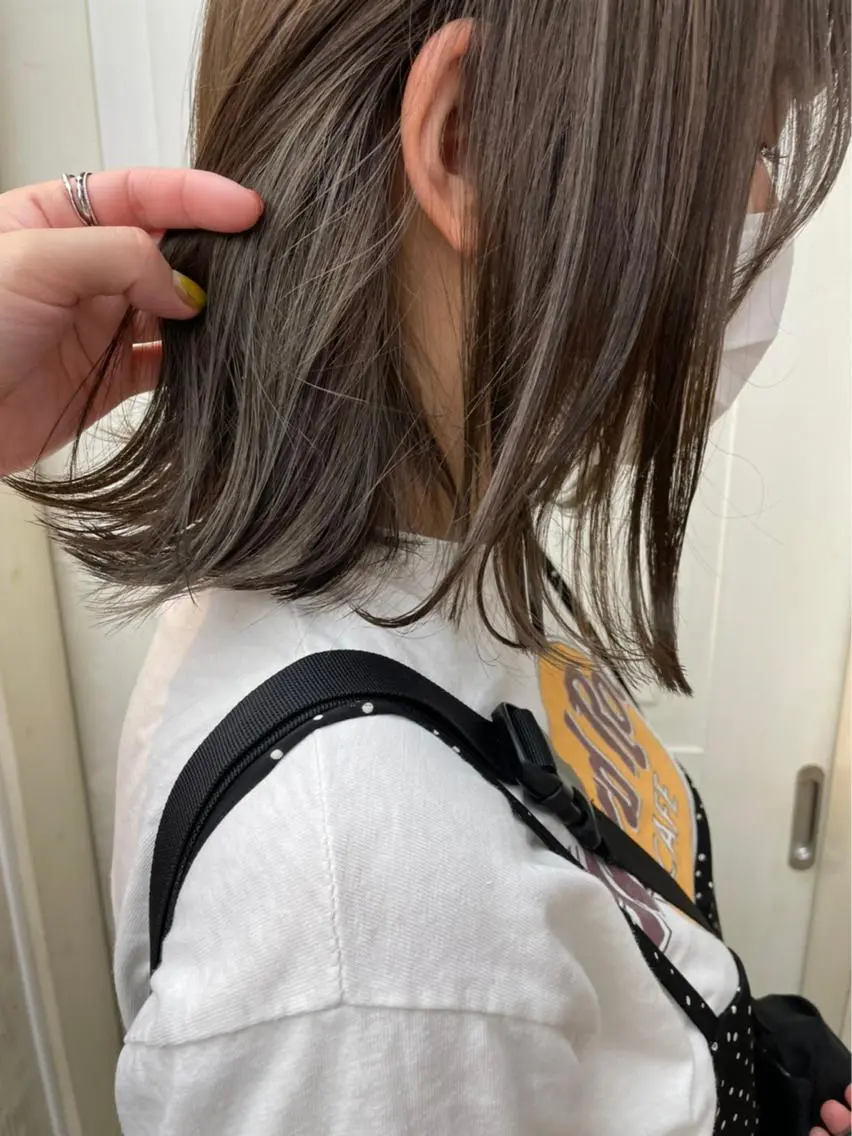 ミディアム カラー ヘアアレンジ アディクシーカラー ベージュカラー フォギーベージュ ボブ デート N° uairo 川崎店【ユアイロ】のヘアスタイル