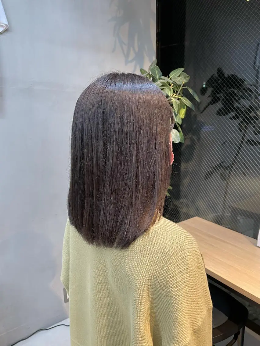 ミディアム アッシュ カットモデル募集‼️ kotono🪿のヘアスタイル