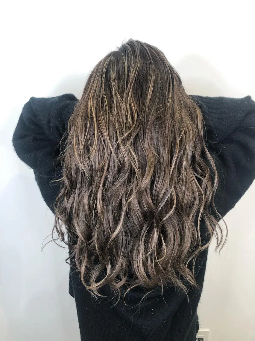 ロング カラー 鍵谷 公宏のヘアスタイル