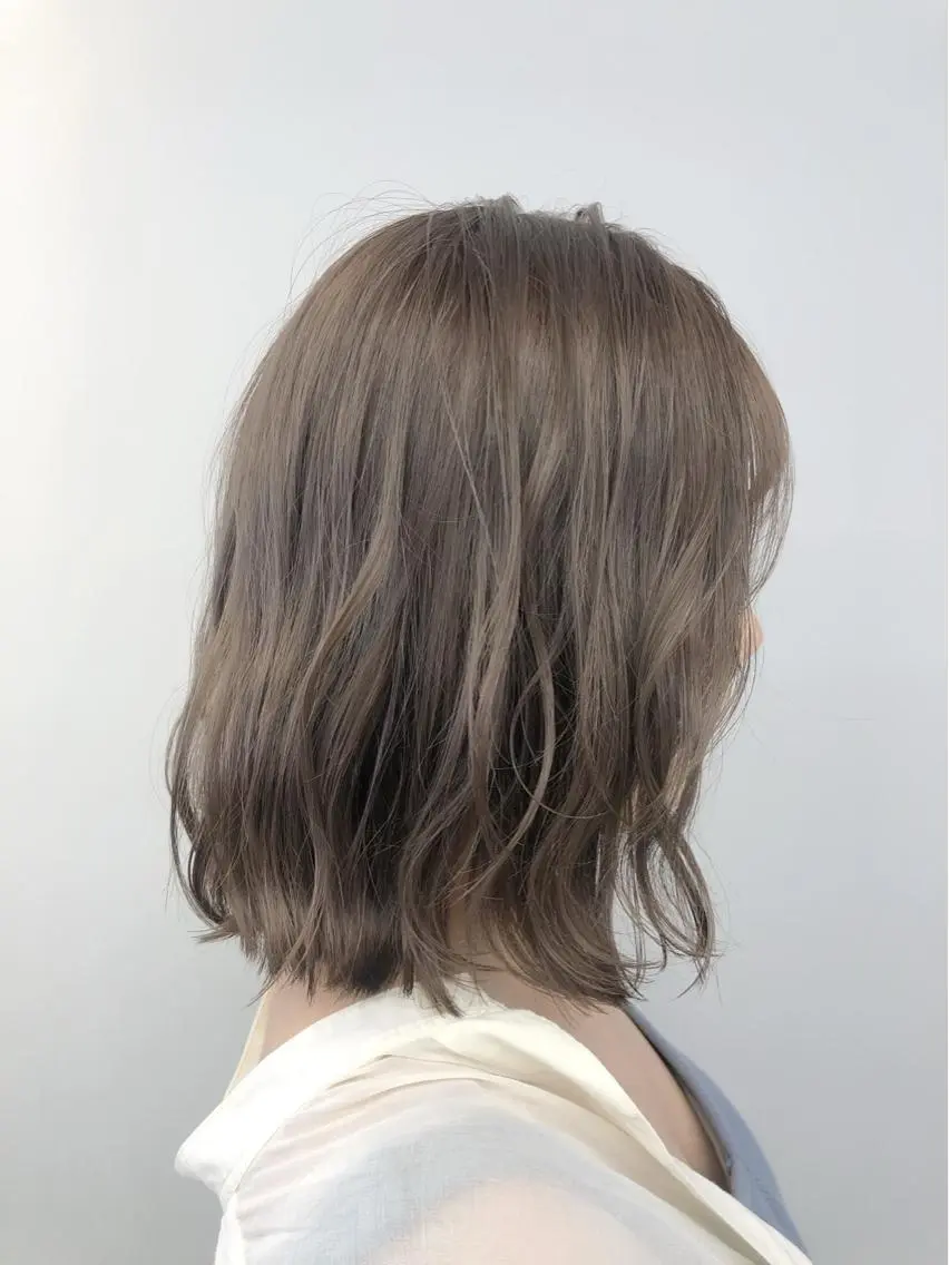 ミディアム 代表 YUKI ☆のヘアスタイル
