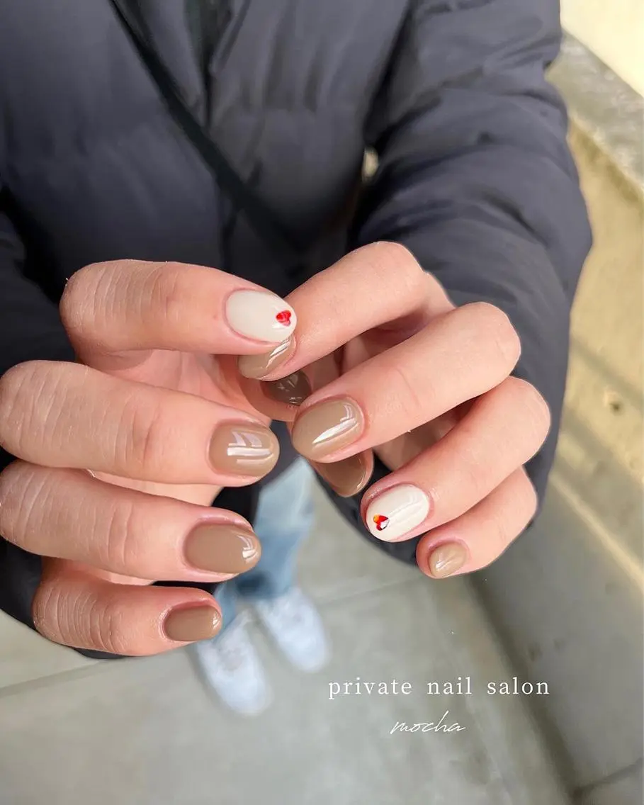 ネイル アートネイル カジュアル チークネイル フレンチネイル ジェルネイル mocha nailのネイルデザイン