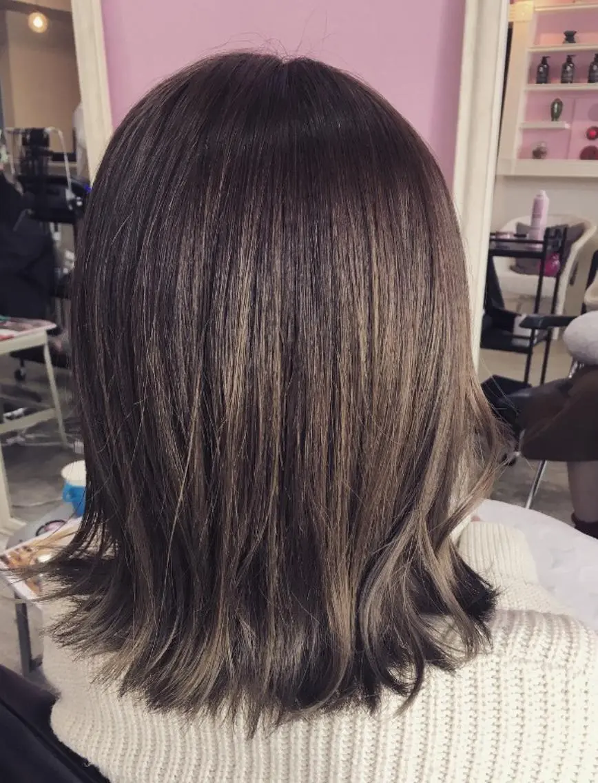 ミディアム カラー カット ヘアカラー トリートメント 浦山 和之のヘアスタイル