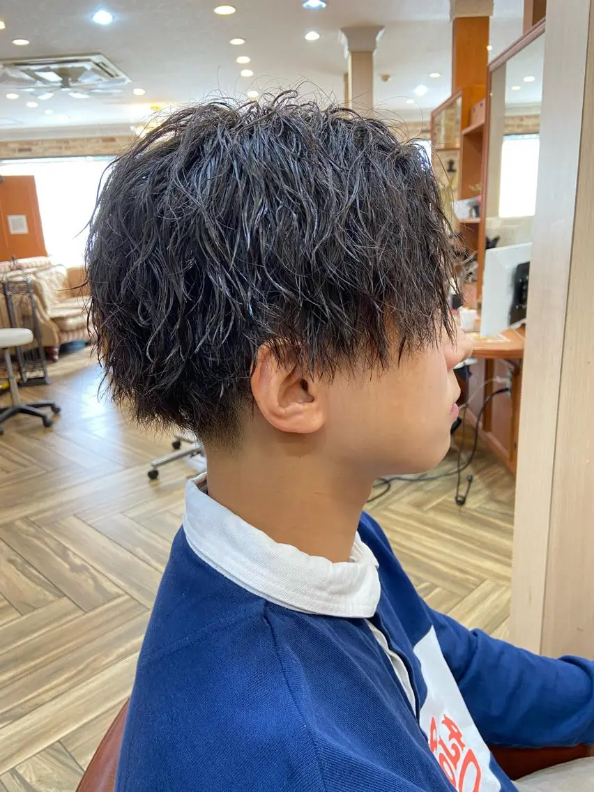 パーマ メンズ カット パーマ トリートメント 再現性◎✨艶髪🔆 川﨑友稀のヘアスタイル