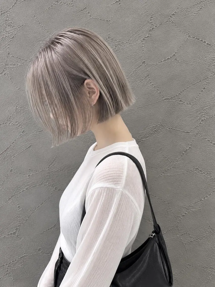 ショート カラー 脇田 麗乃のヘアスタイル