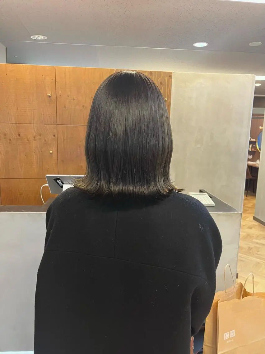 ミディアム カラー ブリーチ 透明感カラー ブリーチなしカラー ena/ブリーチなし 透明感・レイヤー🎀のヘアスタイル