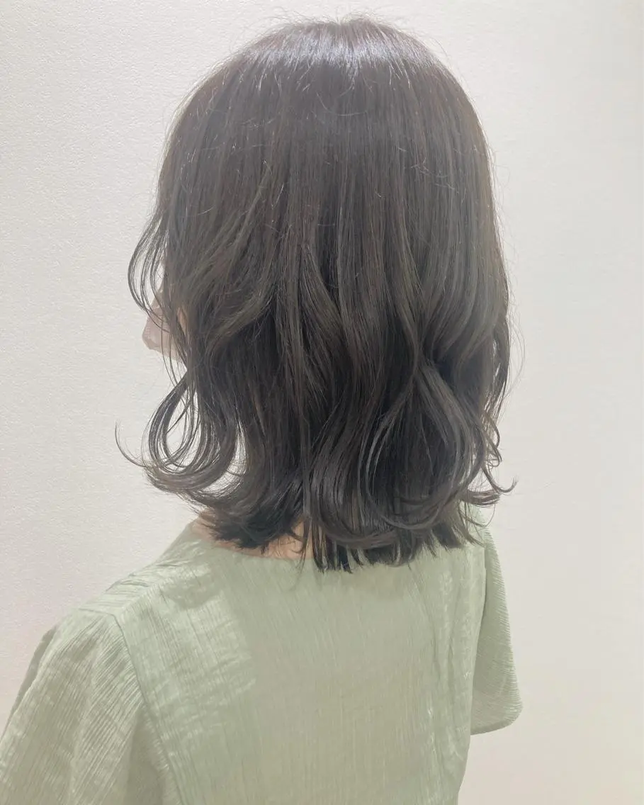 ミディアム カラー カット ヘアカラー トリートメント 店長 ✂️ムラカミ キラリのヘアスタイル