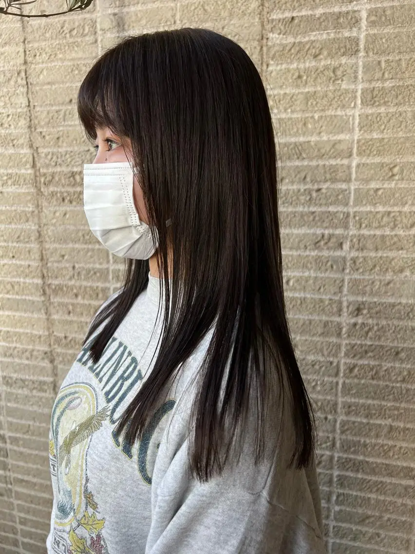 セミロング カラー ヘアアレンジ グレージュ オリーブグレージュ オリーブグレー 加藤 綾華のヘアスタイル