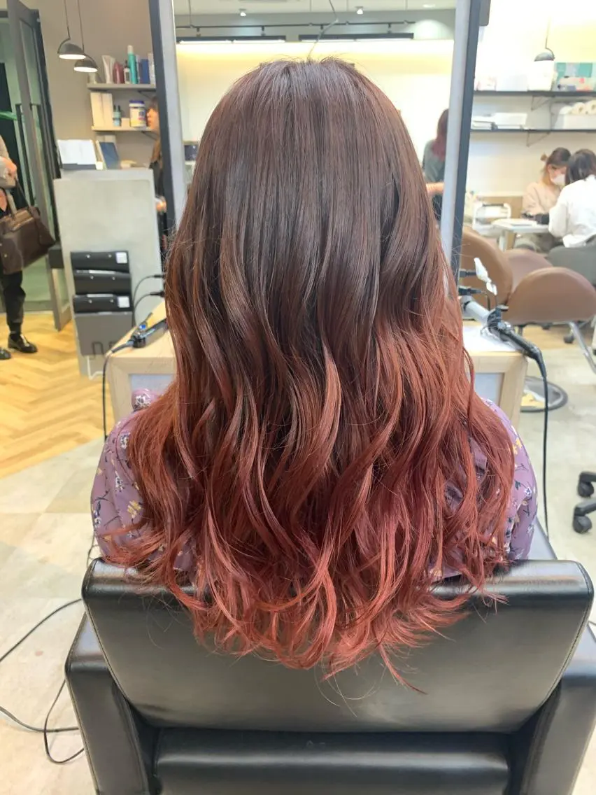 ロング カラー ブリーチ グラデーションカラー ピンクカラー 浦野 剛志のヘアスタイル