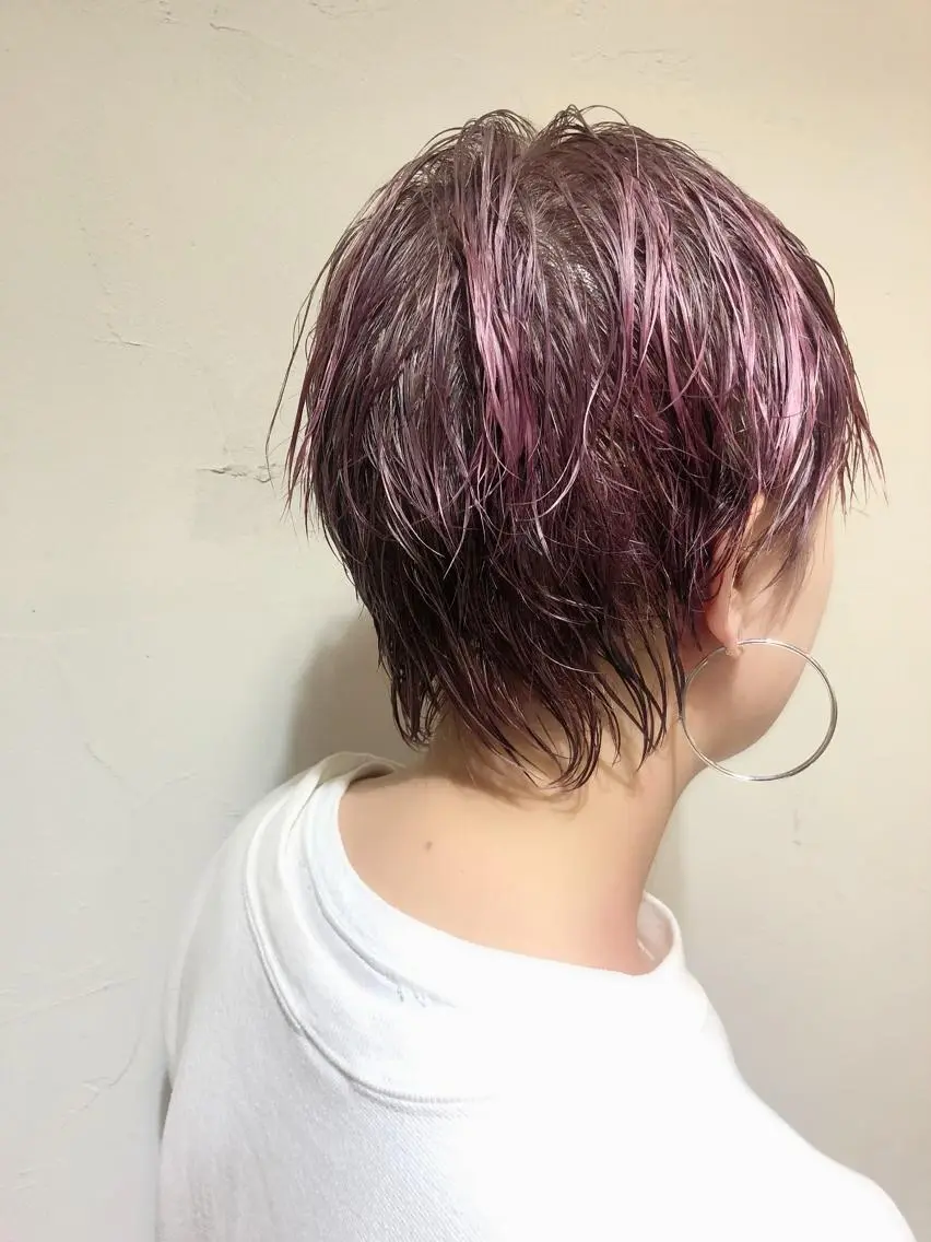 ショート カラー ブリーチ ピンクカラー ヘアカラー 千葉 郁也のヘアスタイル