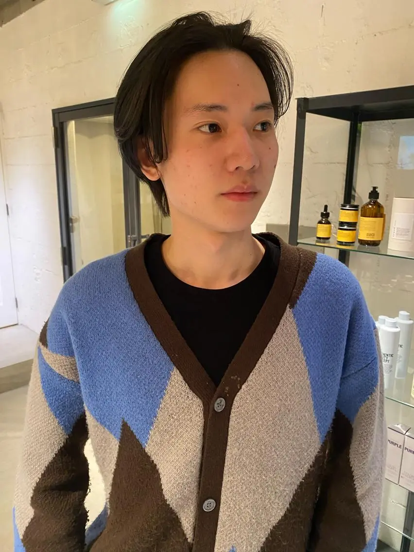 ショート メンズ センターパート 聖 来のヘアスタイル