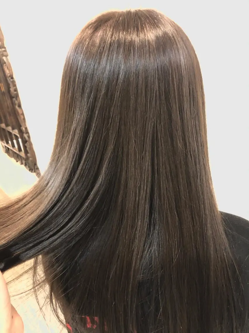 ロング カラー カット ヘアカラー 縮毛矯正 トリートメント 森田 真由のヘアスタイル