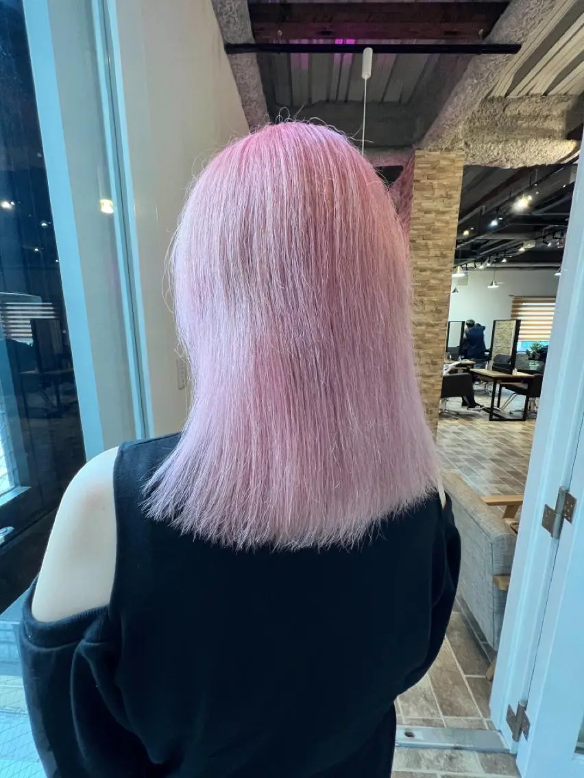 ミディアム カラー ヘアカラー&縮毛矯正 STAR☆RIVERのヘアスタイル