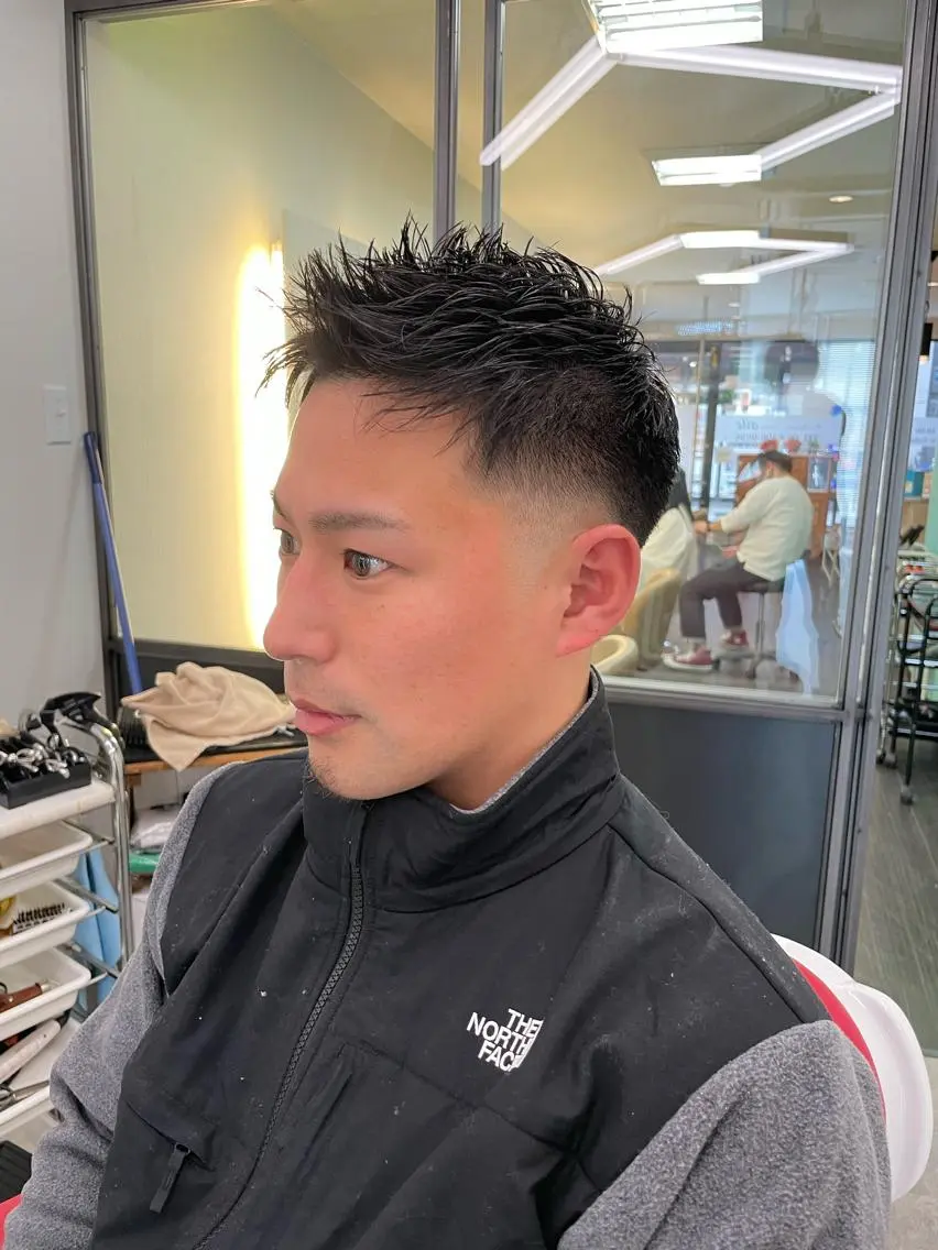 ショート 菊川 照治のヘアスタイル