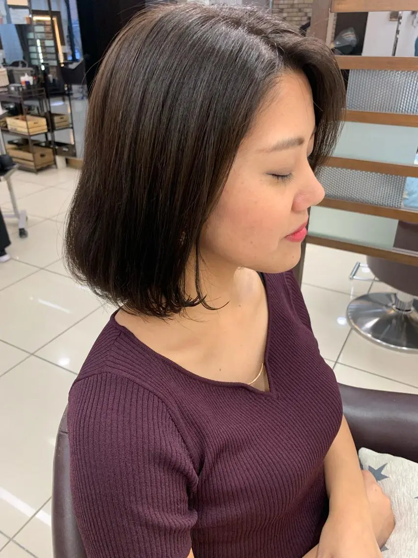 ミディアム 羽エクステ🪽 🤍まき🤍のヘアスタイル