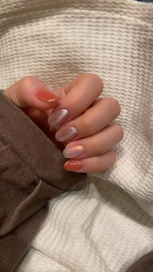 ネイル オーロラネイル マグネットネイル ミラーネイル ピンク 春ネイル ハンドネイル laughter nailのネイルデザイン