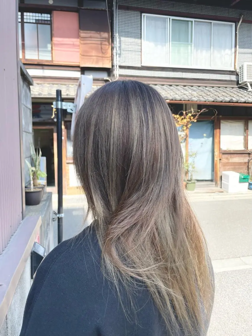 ロング カラー ヘアアレンジ ブリーチ ケアブリーチ グラデーションカラー ハイライトカラー ハイライト Hikari /京都駅美容室のヘアスタイル
