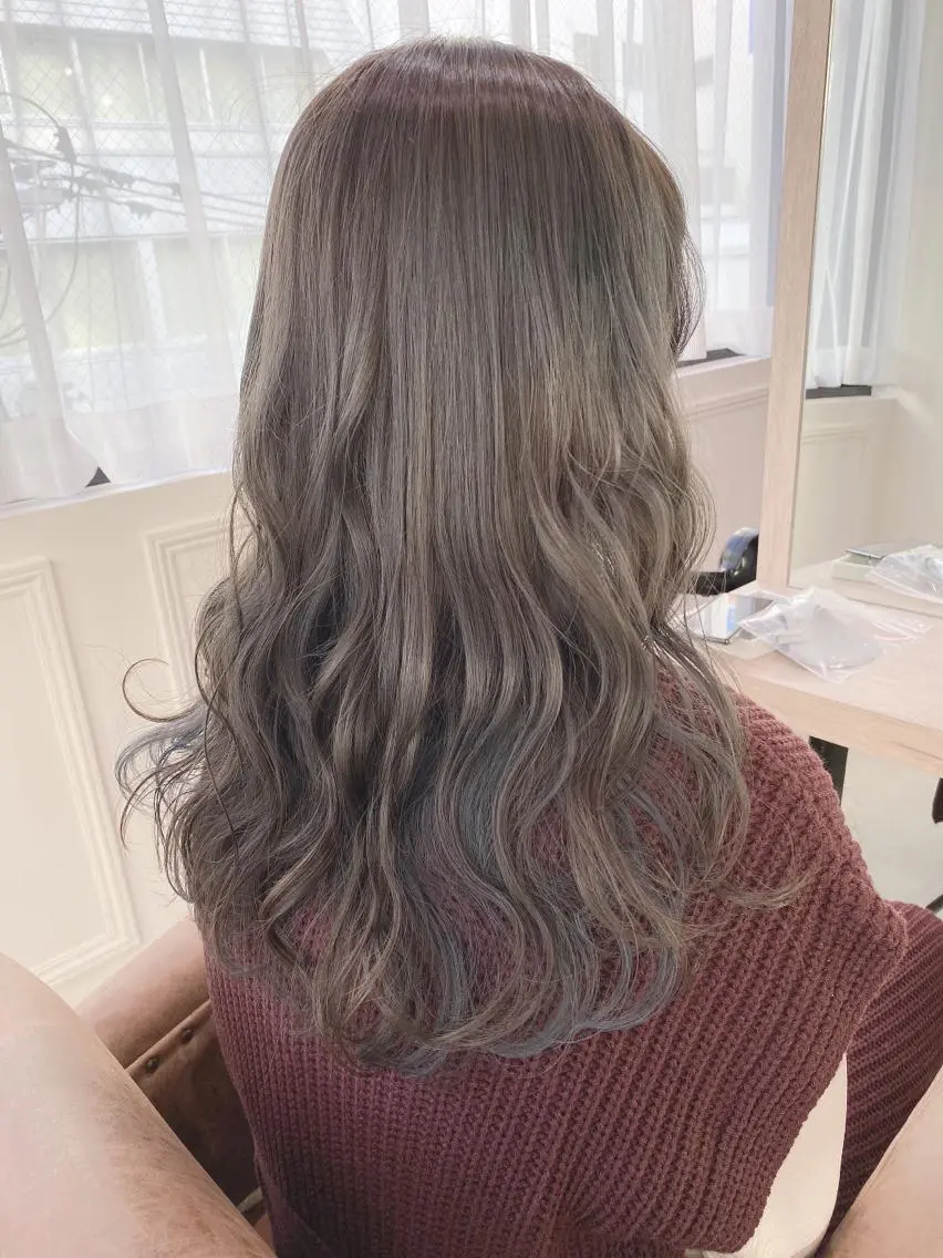 ロング カラー kyamyi キャミーのヘアスタイル