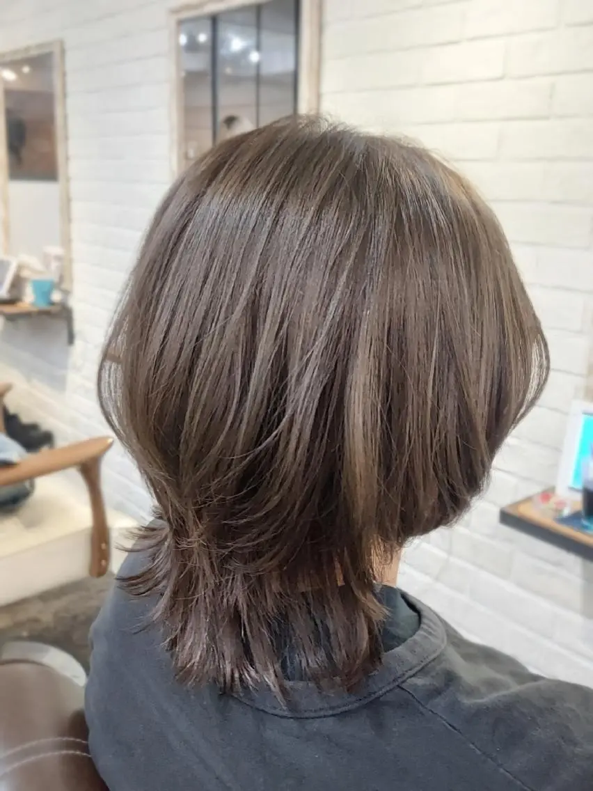 ショート ウルフカット 🌟艶髪カラー 🌟サイトウのヘアスタイル