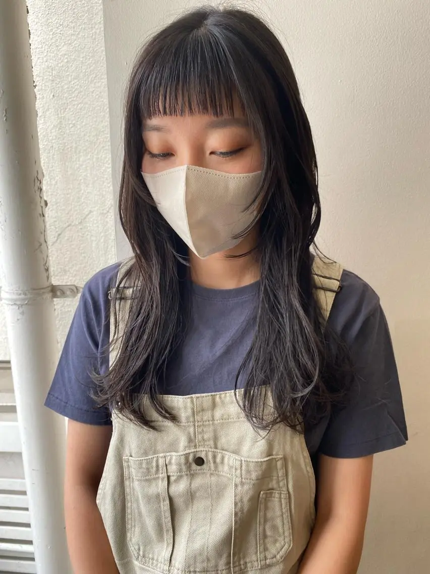 セミロング ウルフカット 🌸透明感艶 カラー🌸Yuukiのヘアスタイル
