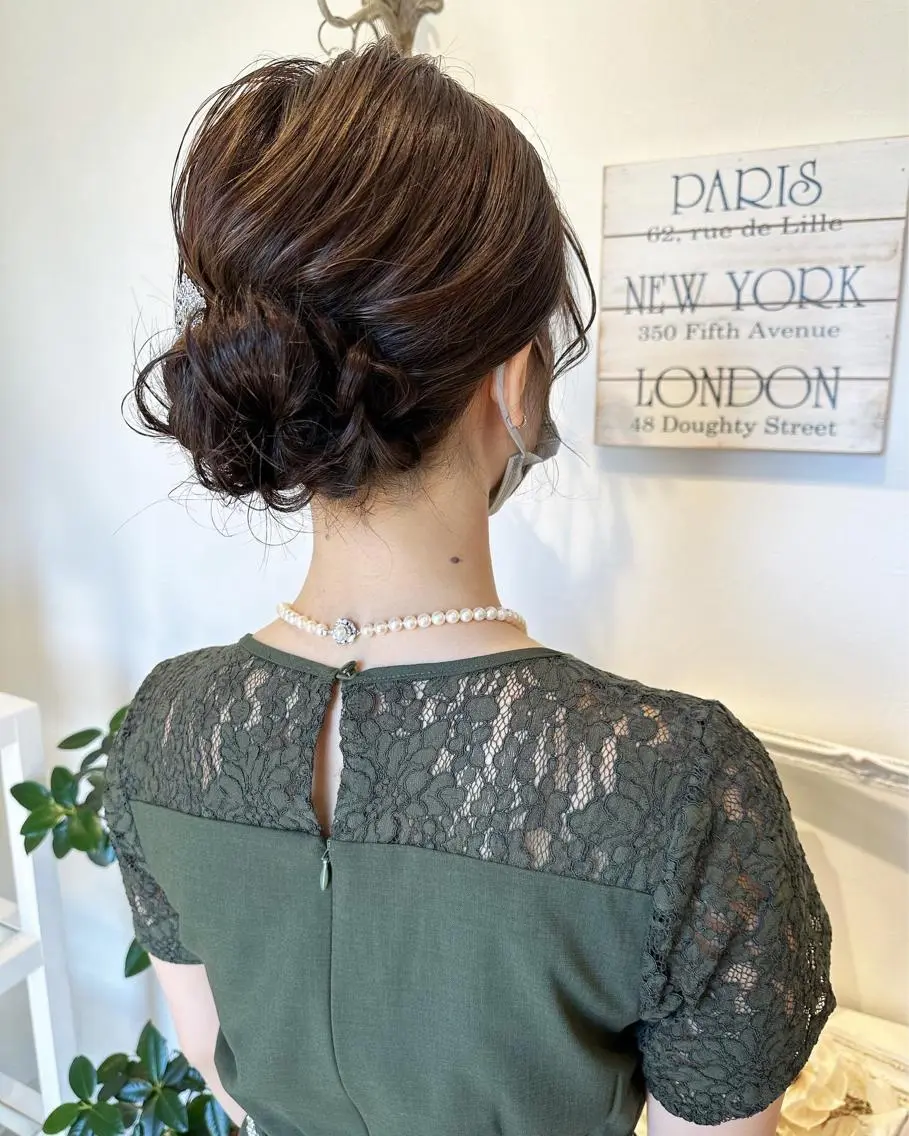 ミディアム ヘアセット 荒木 ひろかのヘアスタイル