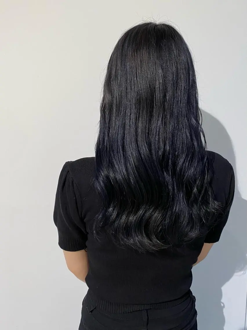 ロング 山内 愛可のヘアスタイル