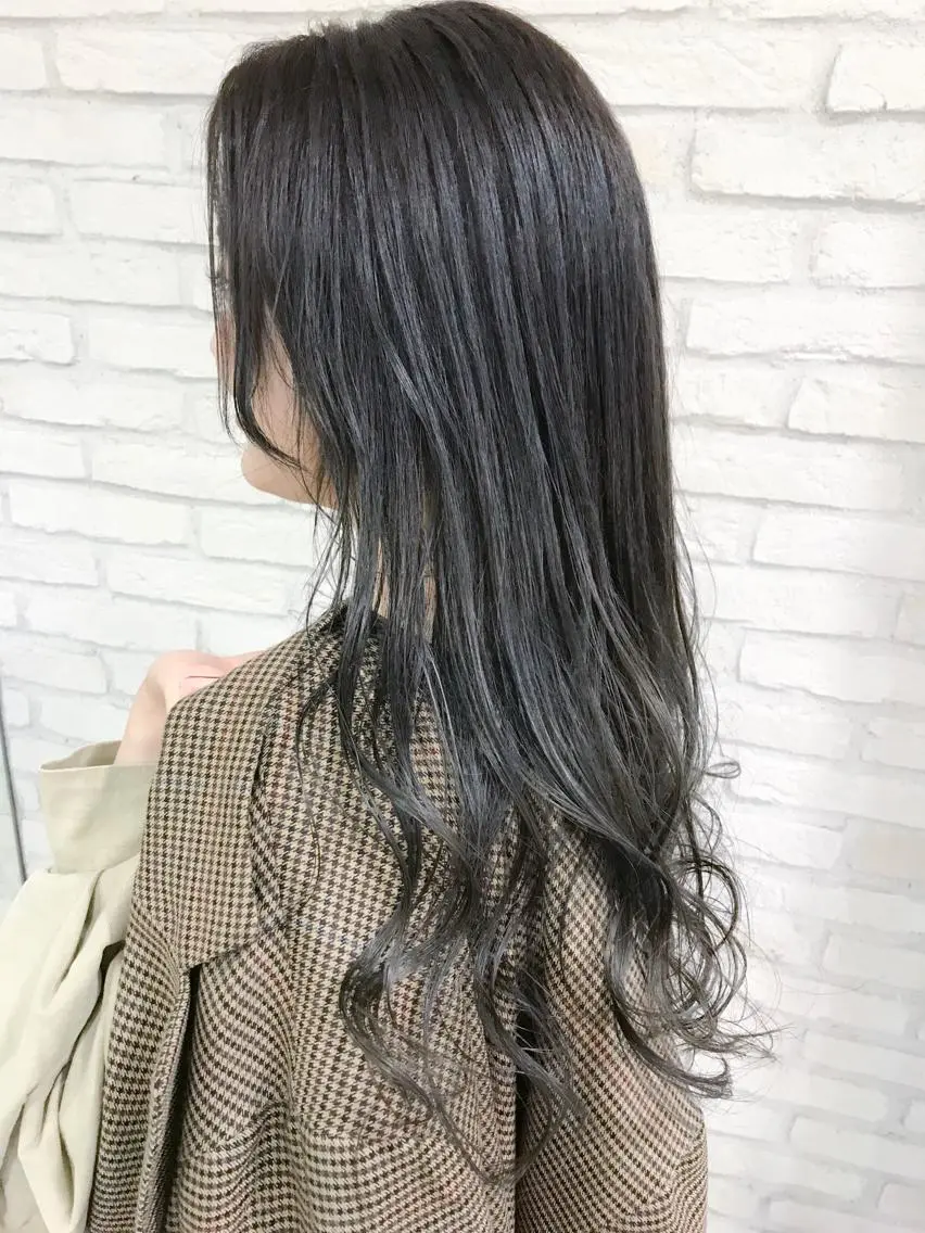 ロング カラー 透明感カラー ハイライトカラー ハイライト トリートメント 横浜🍒ルーツカラー エクステ／RIEのヘアスタイル