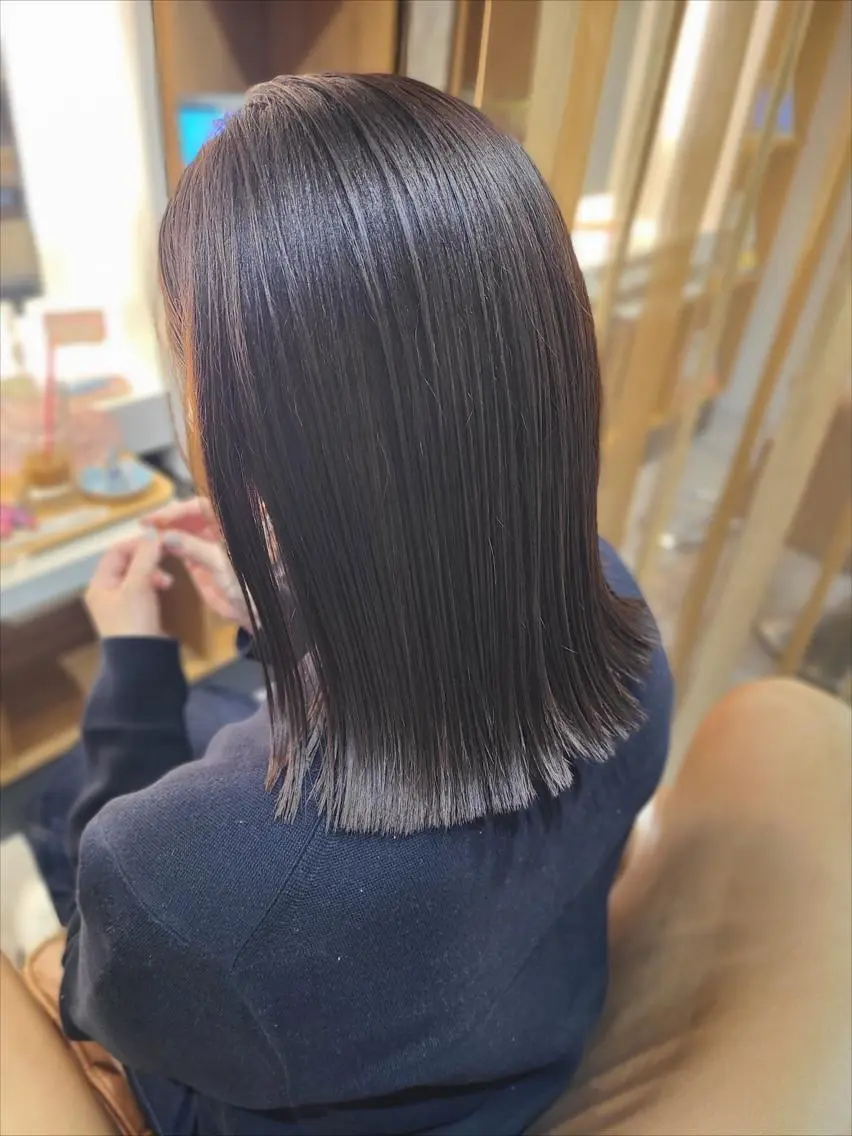 カラー 鈴木 七海のヘアスタイル