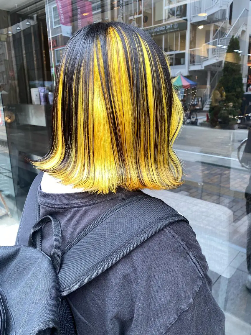 ミディアム カラー パーマ ヘアアレンジ メンズ キッズ ネイル mana 暖色カラーカットのヘアスタイル