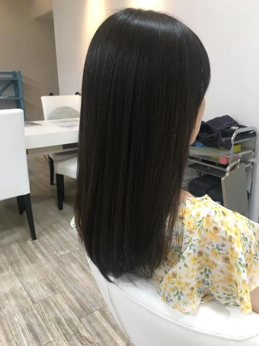 セミロング カット 縮毛矯正 トリートメント NATSUKI💟 EARTH二俣川のヘアスタイル