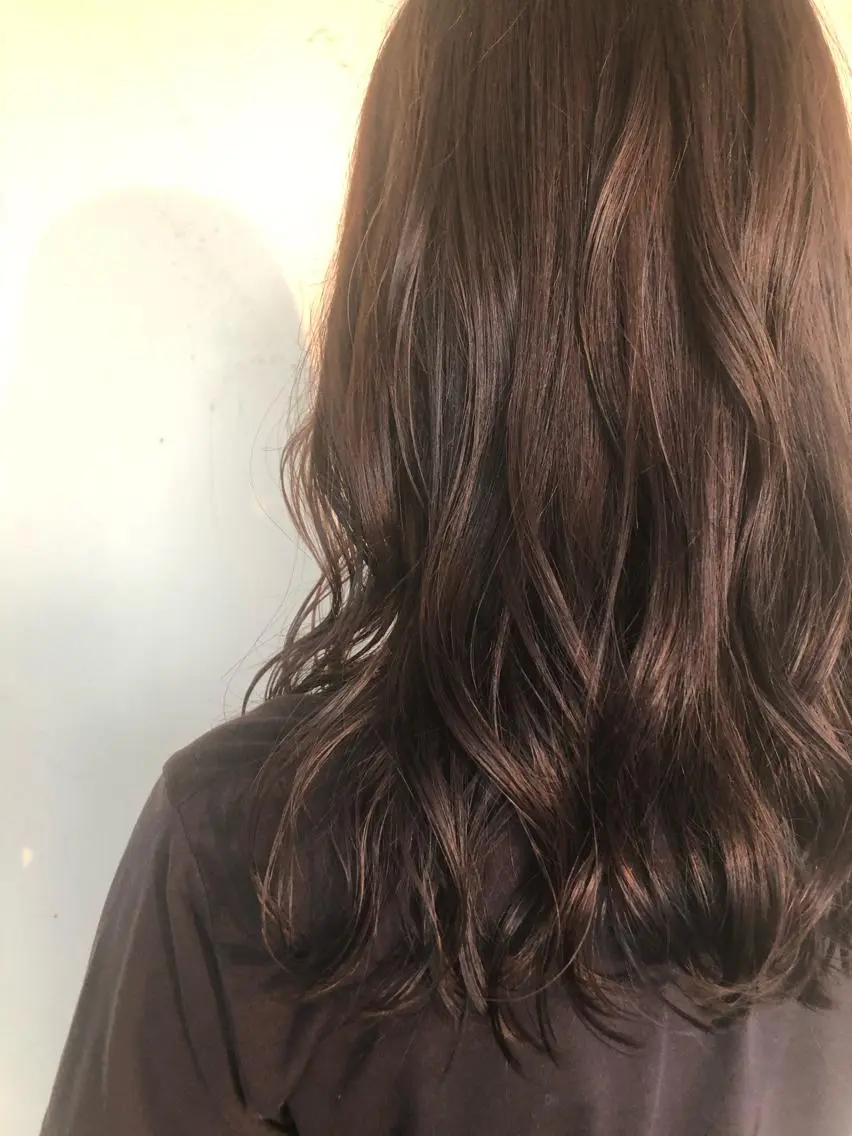 ロング カラー カット ヘアカラー トリートメント ルプラボウ /小見山琴衣のヘアスタイル