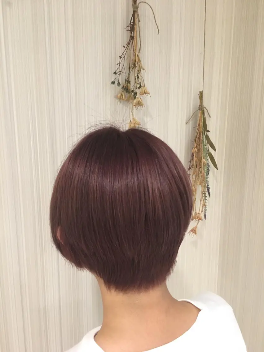 ショート カラー レッドカラー ショートヘア ヘアカラー トリートメント ハイトーン/ブリーチ 山崎 悠次のヘアスタイル