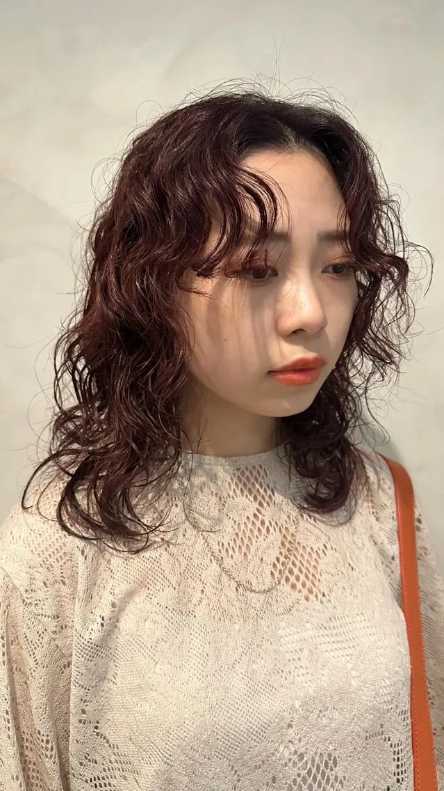 セミロング パーマ セミロングパーマ Yuki☺︎パーマ レイヤーカットのヘアスタイル