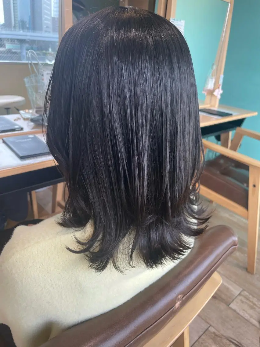 ミディアム カット ヘアカラー トリートメント 石渡このみ 🍊レイヤーカットのヘアスタイル
