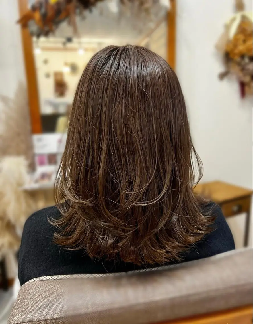 セミロング レイヤーカット hair works raptureのヘアスタイル