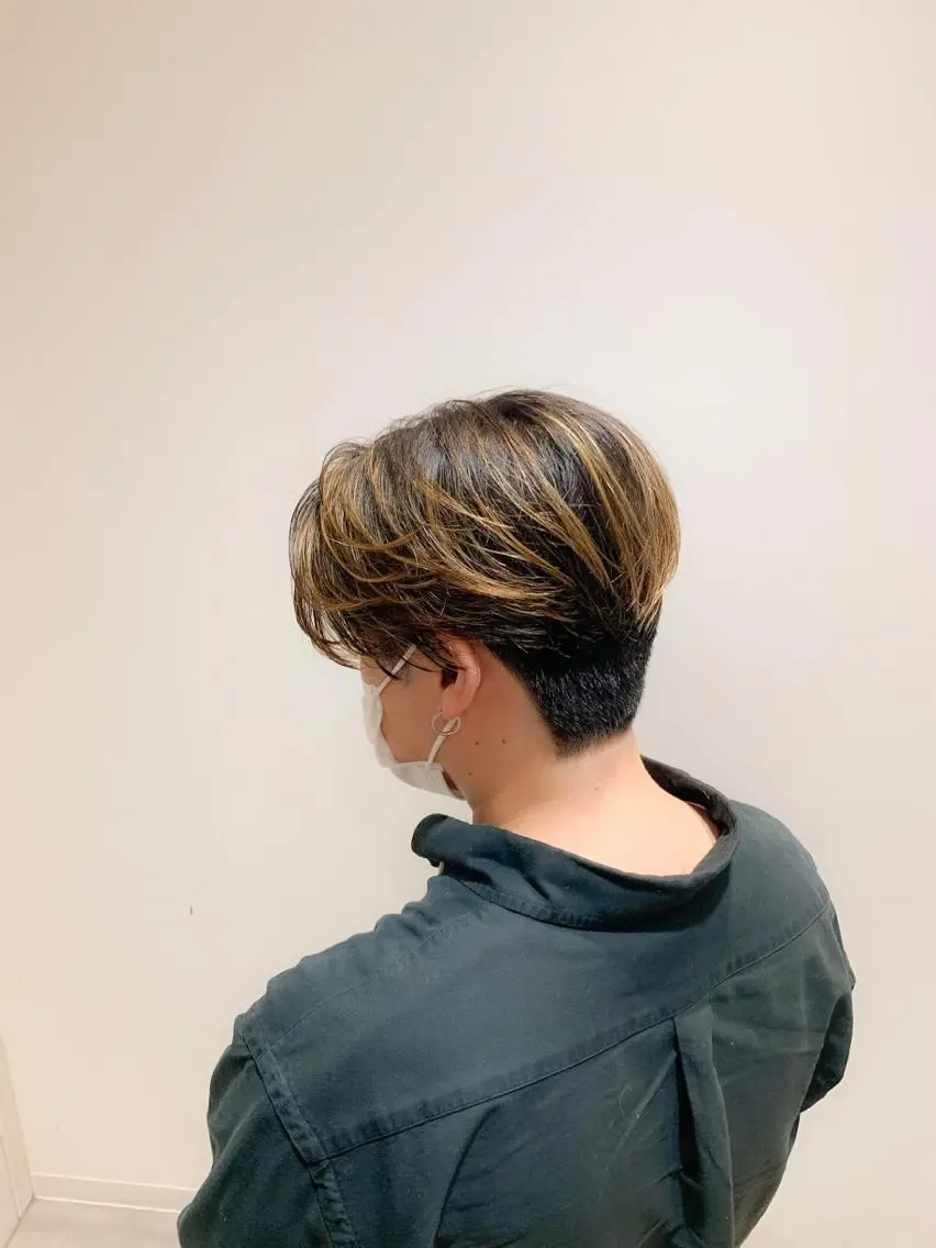 ショート まなり See.のヘアスタイル