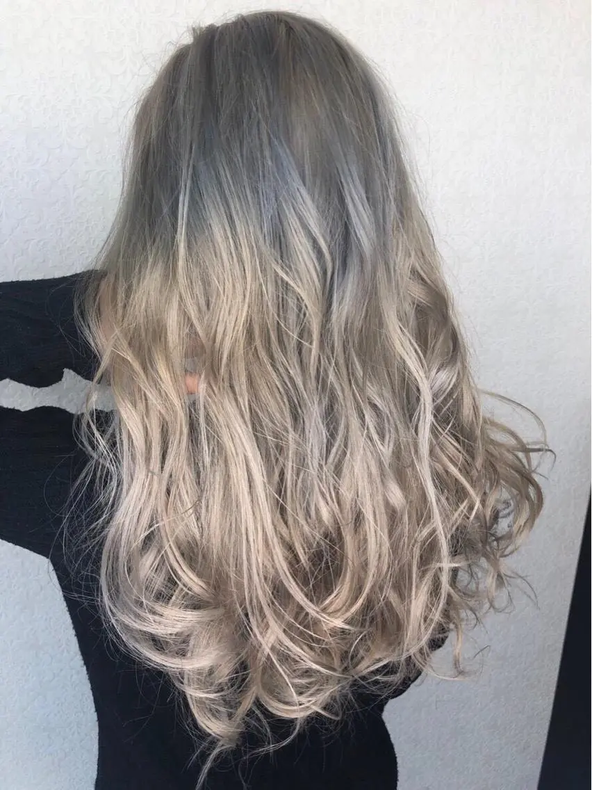 ロング カラー topstylist 三谷翔太郎のヘアスタイル