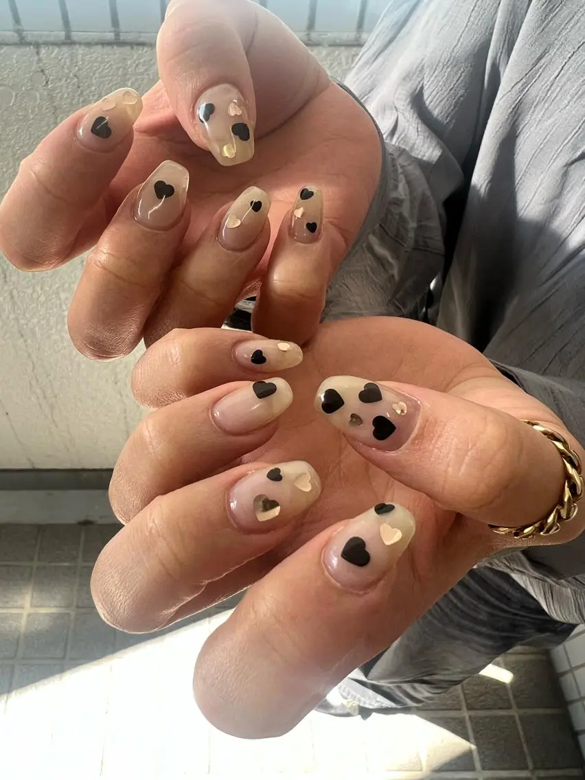 ヘアアレンジ ネイル アートネイル マグネットネイル ワンカラーネイル ヘアメイクネイリスト hidemi中目黒のヘアスタイル