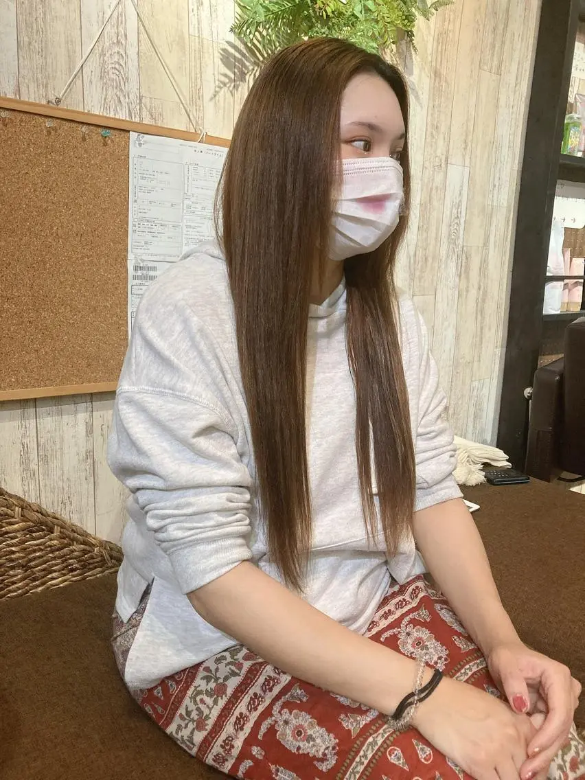 ロング 縮毛矯正 ☆ バリの楽園のマツエク・マツパデザイン