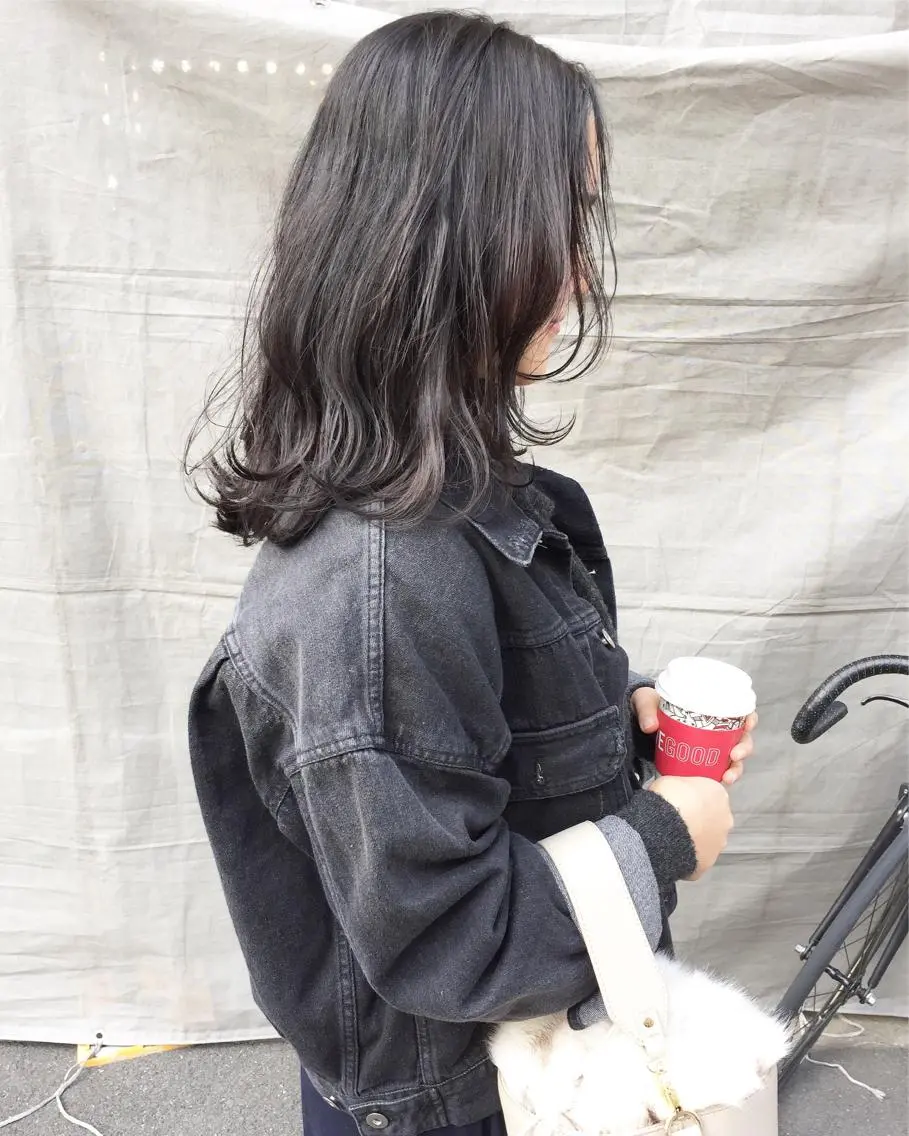 ミディアム カラー パーマ ヘアアレンジ メンズ キッズ ネイル マツエク・マツパ メンズブリーチ アッシュ ブリーチ ブリーチなしカラー オフィスネイル カット ヘアカラー トリートメント 顔まわりレイヤー× 韓国ヘアオタベシンヤのヘアスタイル