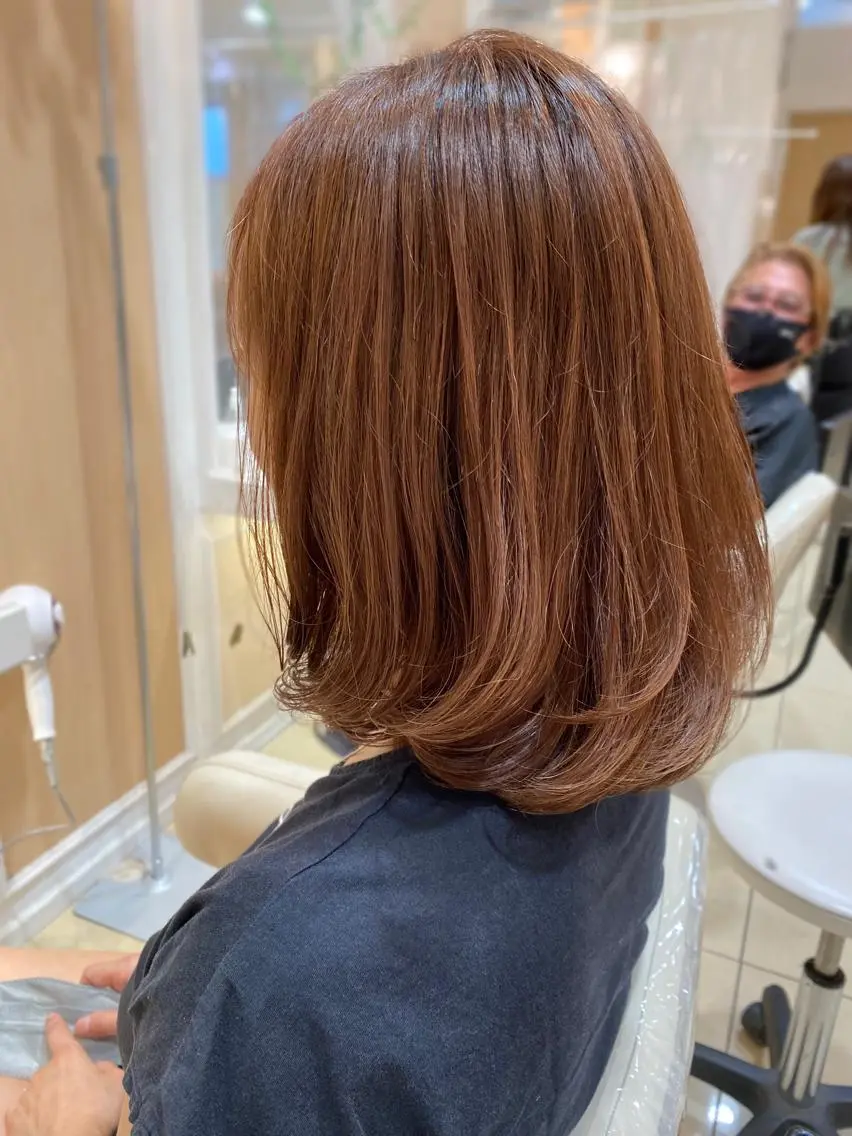 ミディアム カラー ハイライトカラー ハイライト Ash中目黒店 榊間茜のヘアスタイル