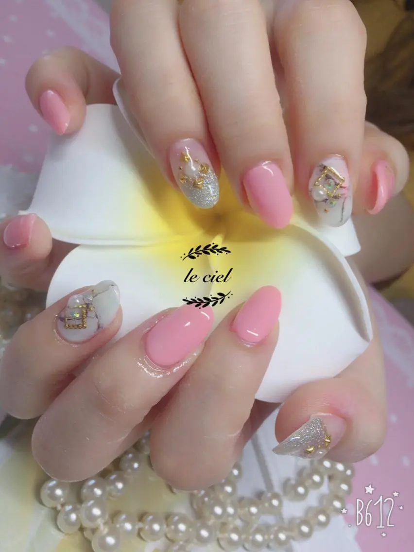 ネイル Naka Rieのネイルデザイン