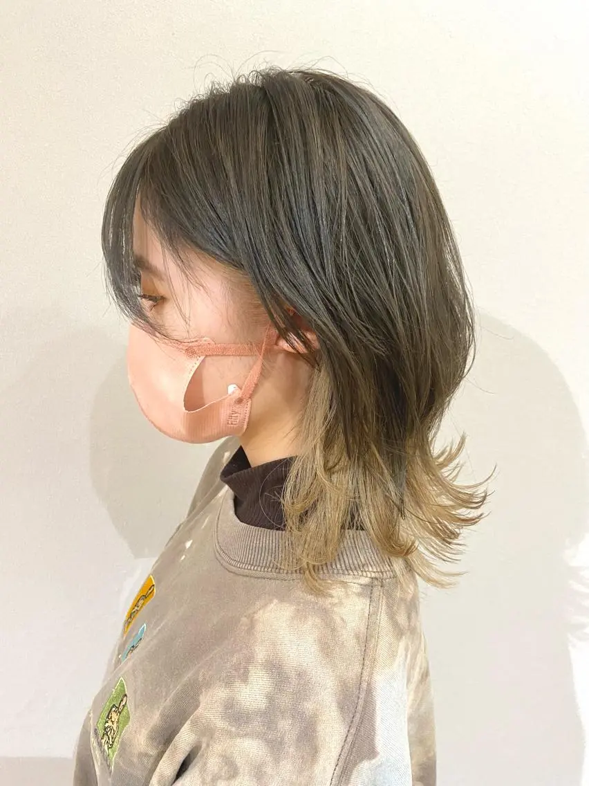 ミディアム カラー インナーカラー ウルフカット アメリラブヘアー 土屋 洋平のヘアスタイル