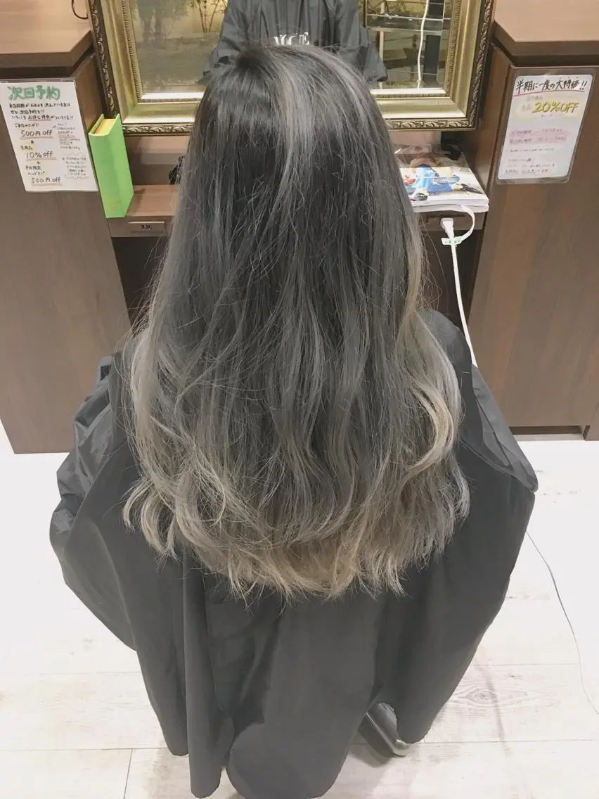 ロング カラー ブリーチ グラデーションカラー 外国人風カラー 【モニター募集】 三宅航平のヘアスタイル
