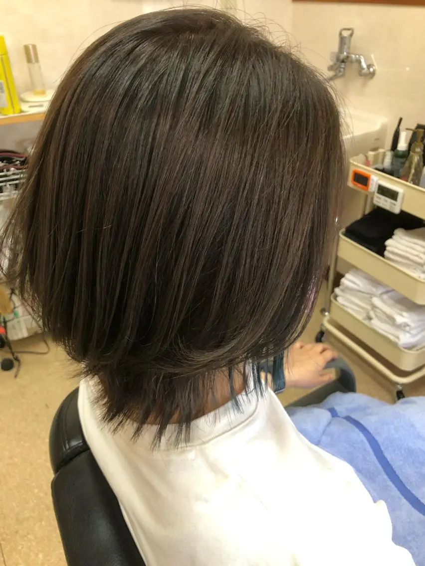 カラー 石塚 浩のヘアスタイル