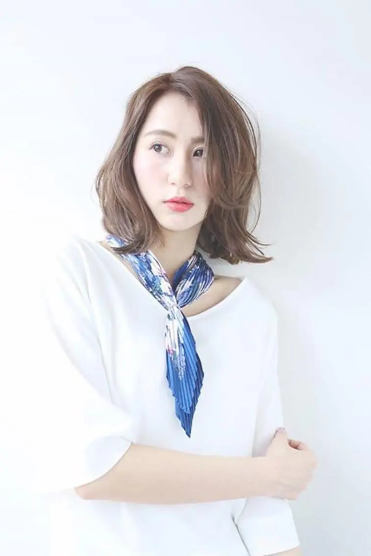 セミロング カラー ブリーチ毛でもできる 髪質改善縮毛MIHOのヘアスタイル