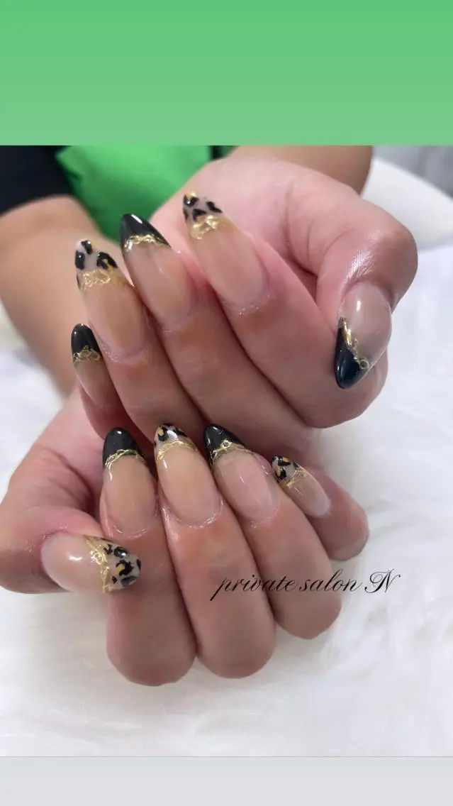 ネイル アニマル柄 フレンチネイル スカルプネイル BINERVA nail salonのネイルデザイン