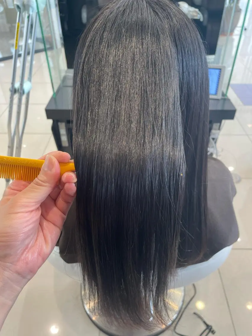 トリートメント 絹川 琴美のヘアスタイル