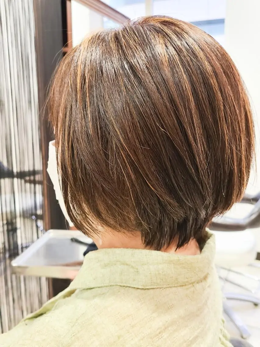 ショート カラー ブリーチ、デザイン  カラー福士直矢のヘアスタイル